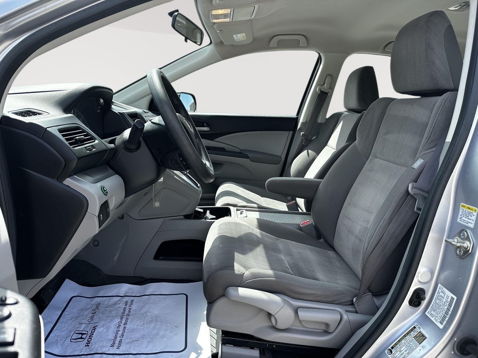 Used 2014 Alabaster Silver Metallic Honda LX image 7