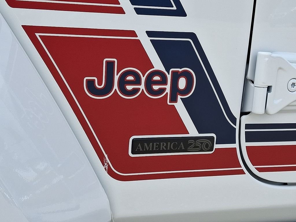New 2026 Bright White Clearcoat Jeep Sport S image 19
