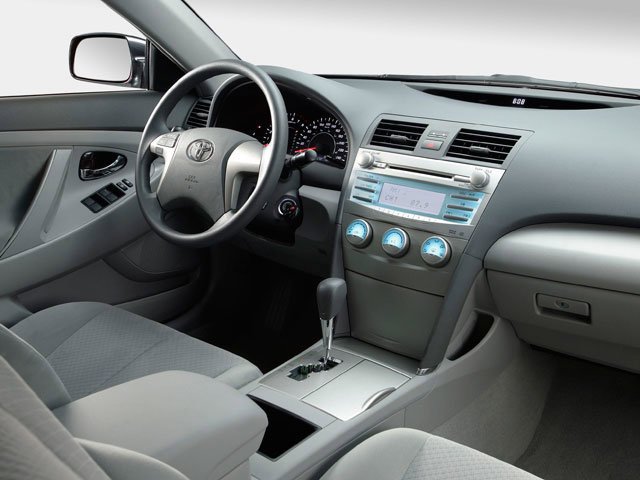 Used 2009  Toyota  image 4