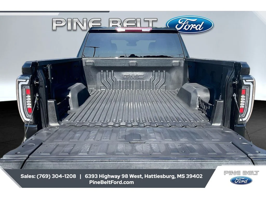 Used 2022 Onyx Black GMC Elevation image 12