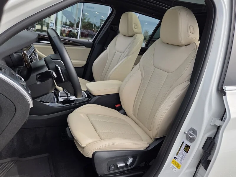 Used 2023 Alpine White BMW SDRIVE30I SPORTS ACTIVITY VEHICLE image 9