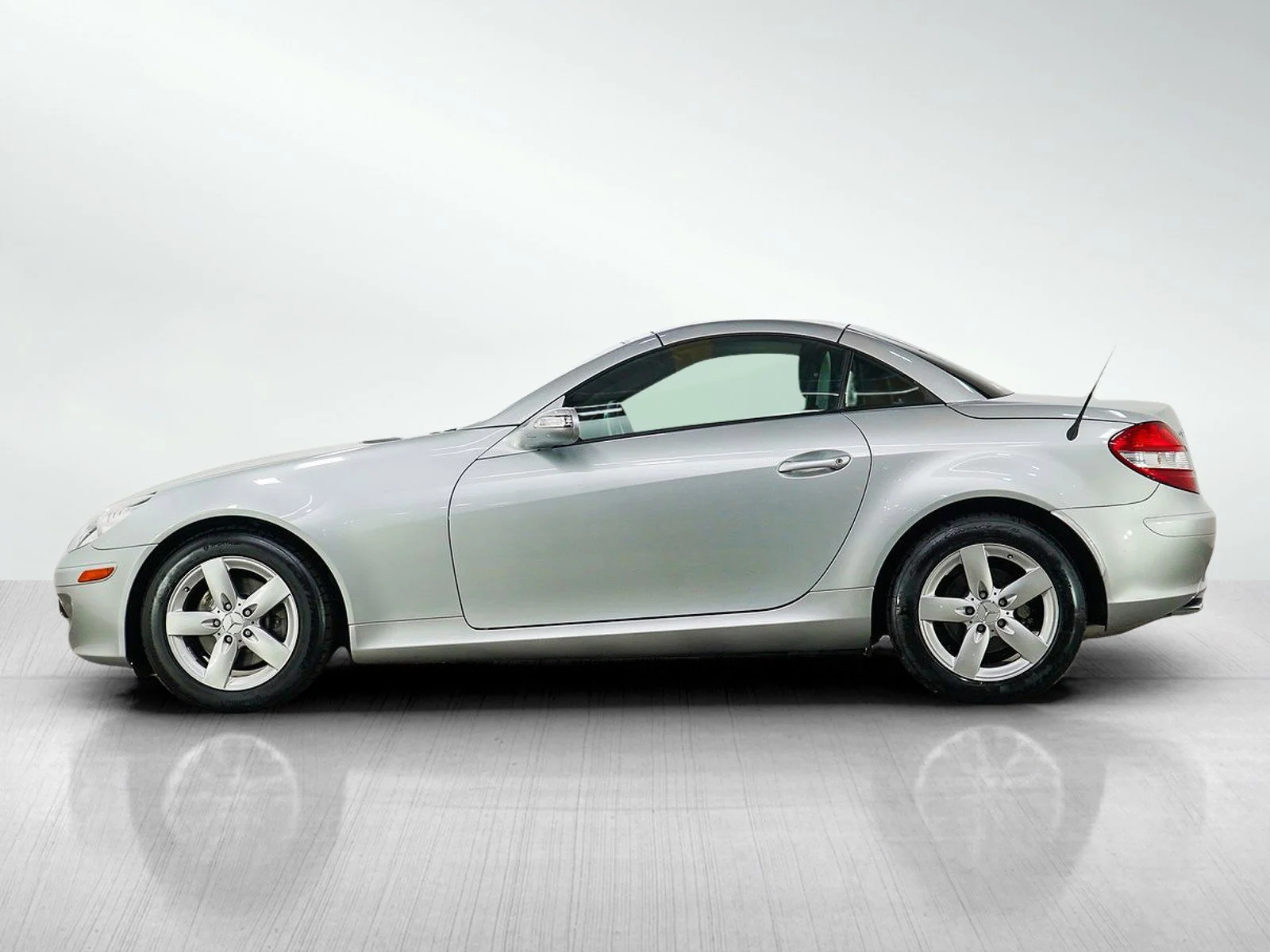 Used 2006 Mercedes-Benz SLK-Class SLK280 with VIN WDBWK54F26F114361 for sale in Hopkins, Minnesota