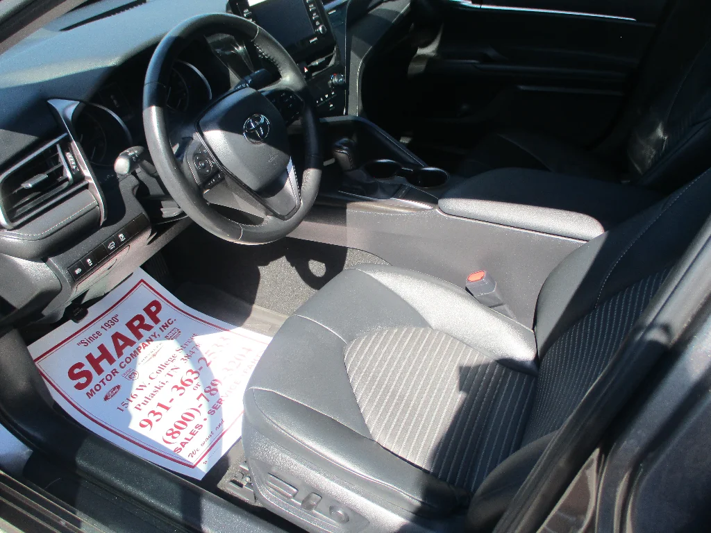 Used 2024 Predawn Gray Mica Toyota SE image 4