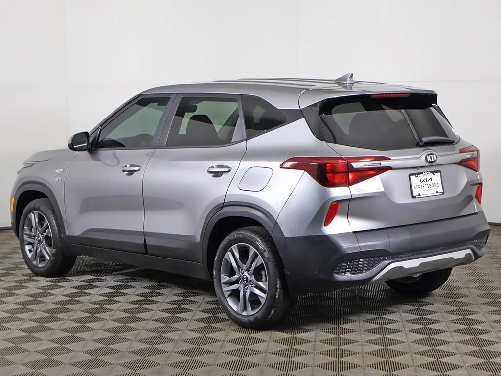Used 2021 Gray Kia LX image 6