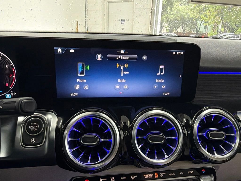 New 2026 Night Black Mercedes-Benz GLB 250 image 33