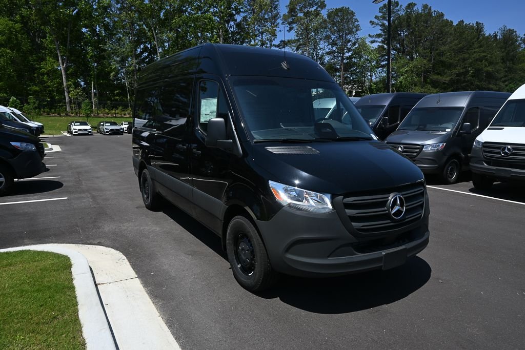 New 2026 Jet Black Mercedes-Benz Cargo 144 WB image 23
