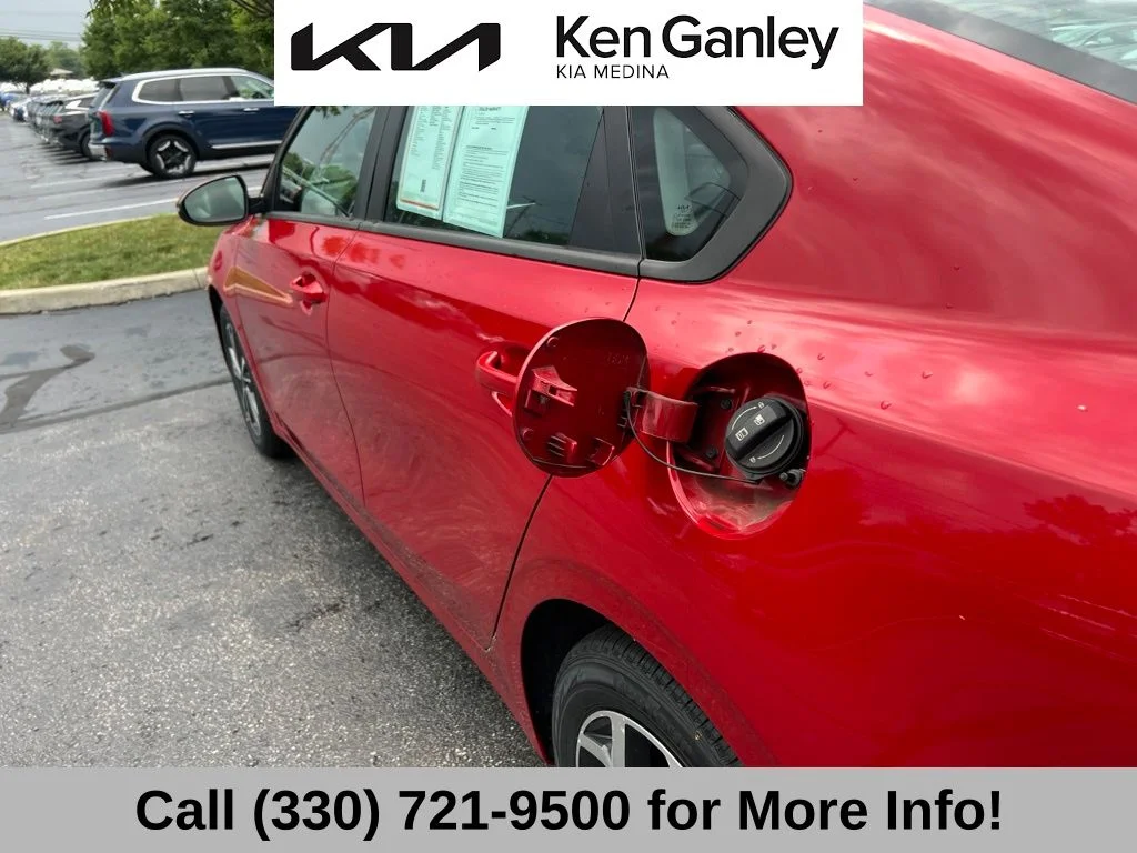 2023 Kia Forte LXS - Photo 48