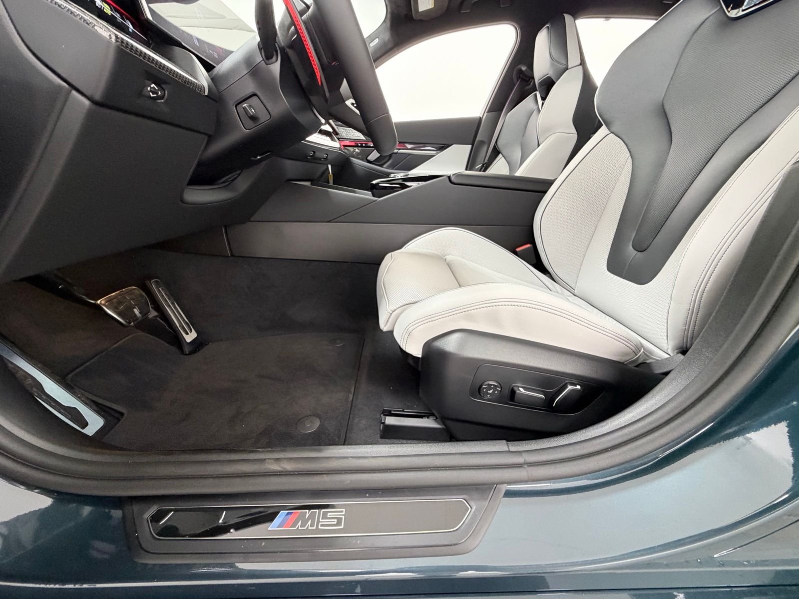 New 2026 Special Order Color BMW Base image 52