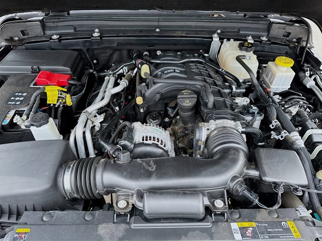 Used 2023 Grey Jeep Sport image 31