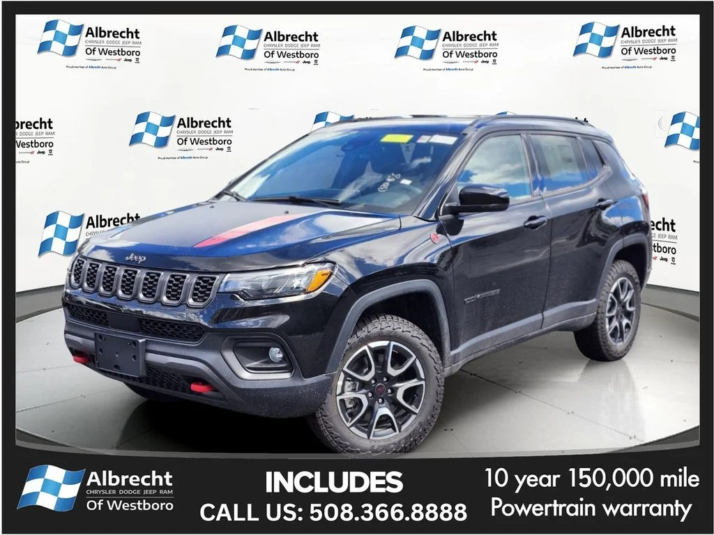 New 2026 Diamond Black Crystal Pearl-Coat Exterior Paint Jeep Trailhawk image 1