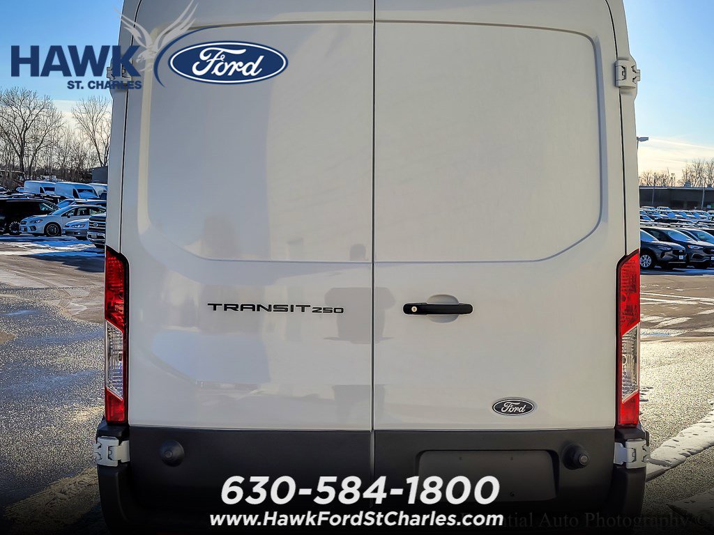 New 2026 Oxford White Ford Cargo Van image 5