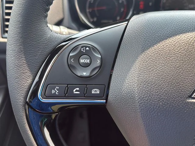 2025 Mitsubishi Outlander Sport SE - Photo 21