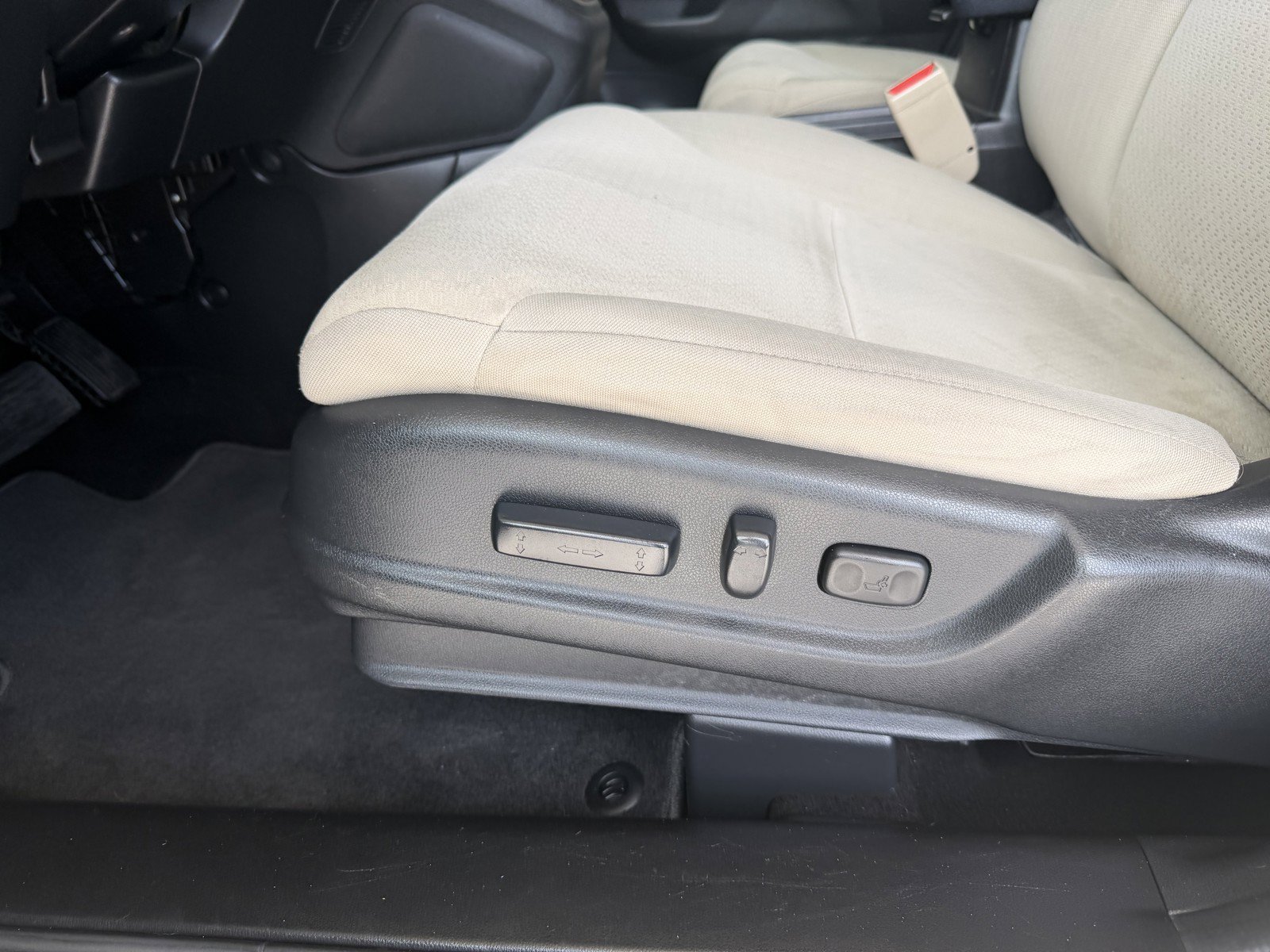 Used 2016 Urban Titanium Metallic Honda EX image 22