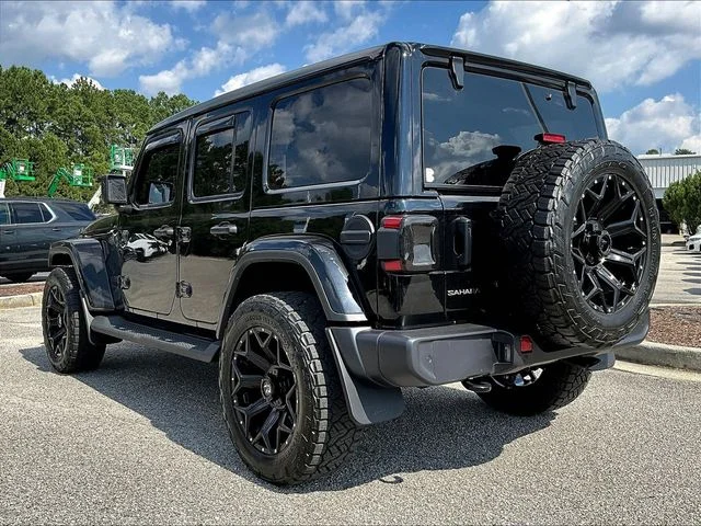 Used 2025 Black Jeep Sahara image 6