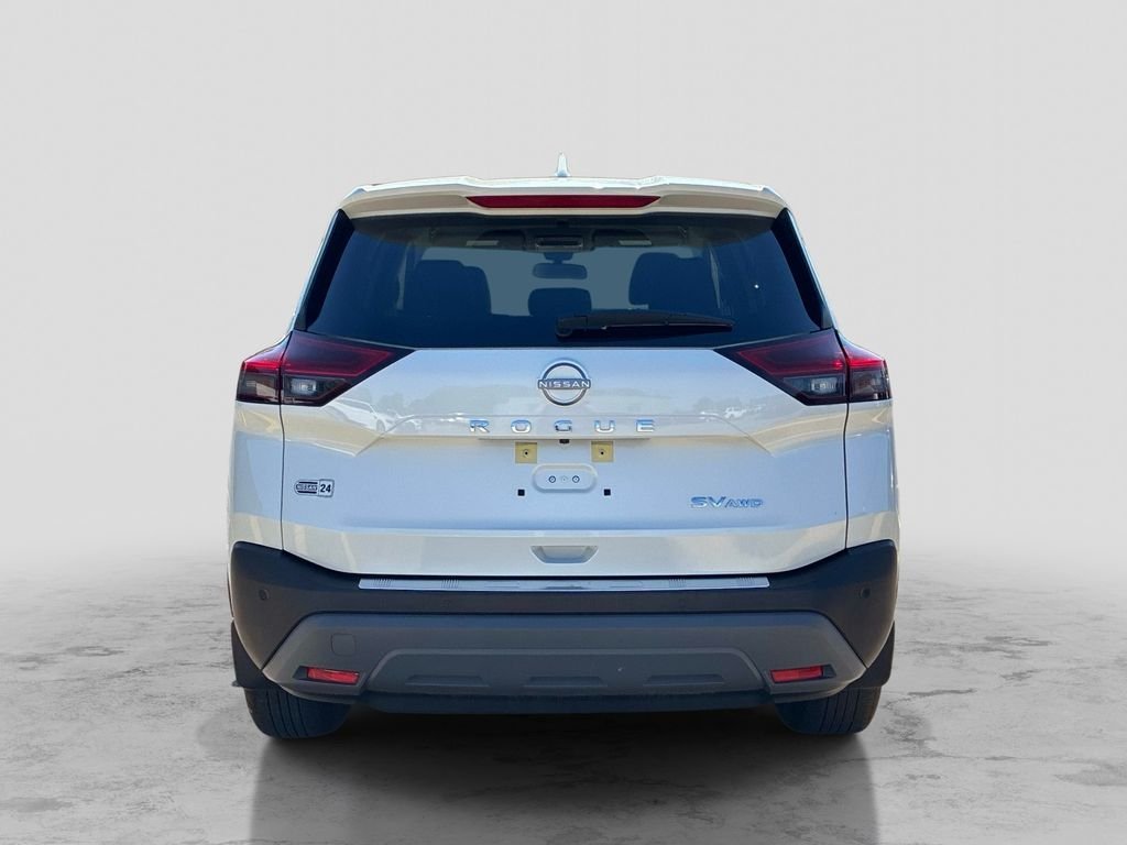 Used 2023 White Nissan SV image 6