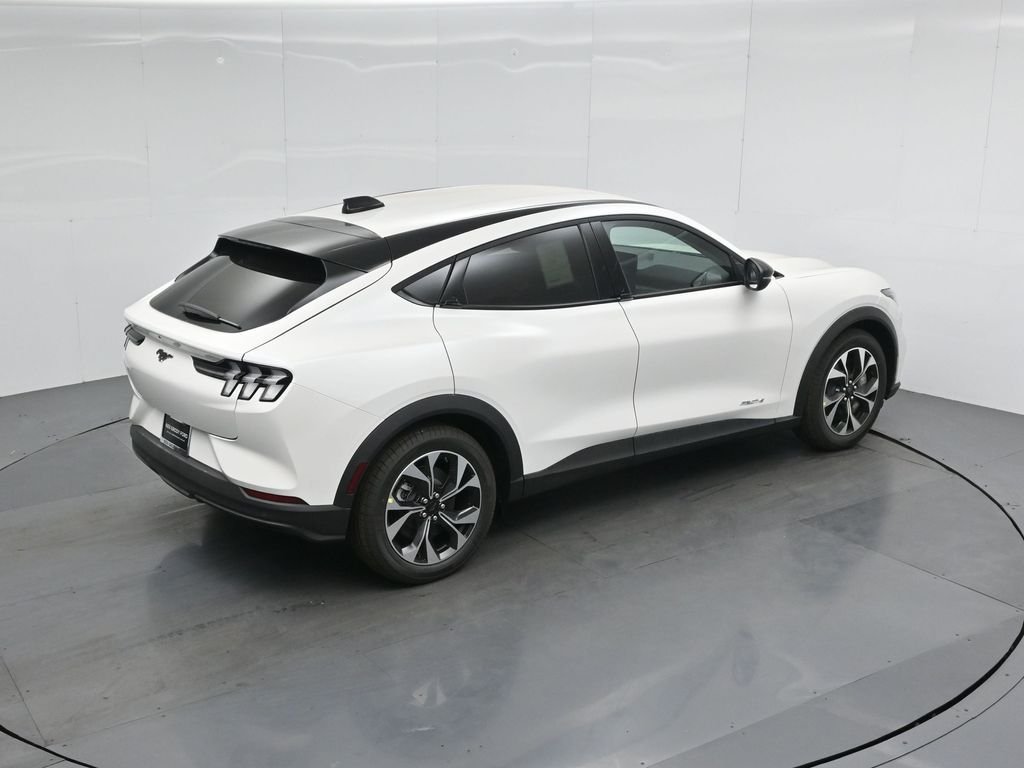 New 2026 Star White Metallic Tri-coat Ford Select image 37