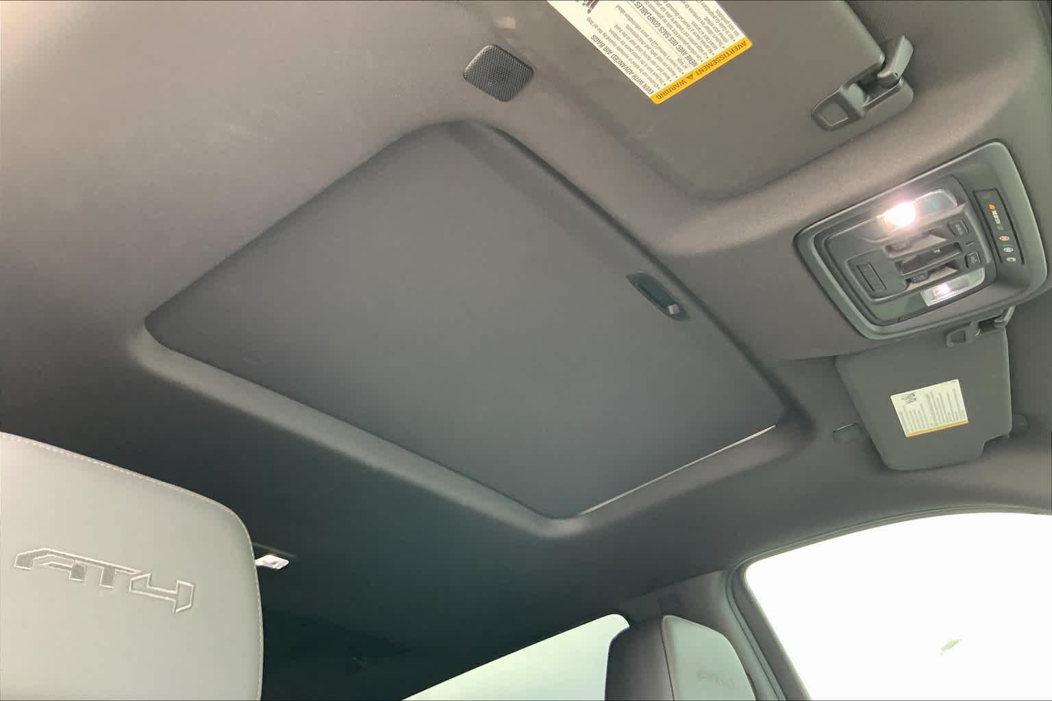 Used 2020 Summit White GMC AT4 image 13