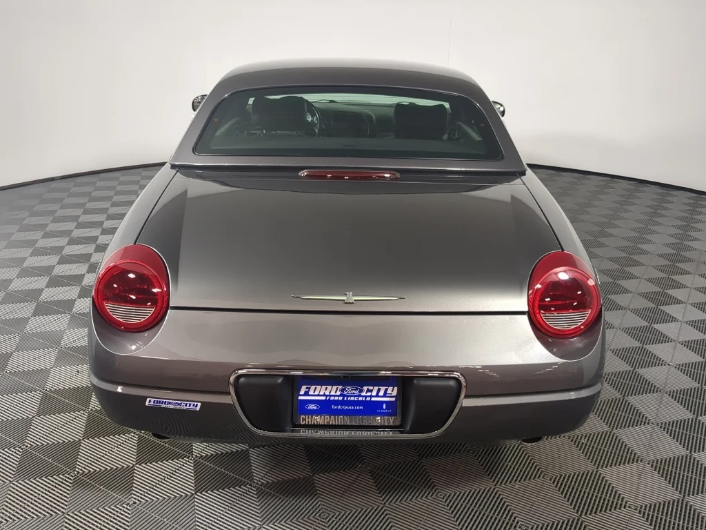 Used 2003 Gray Ford Premium Hardtop image 10