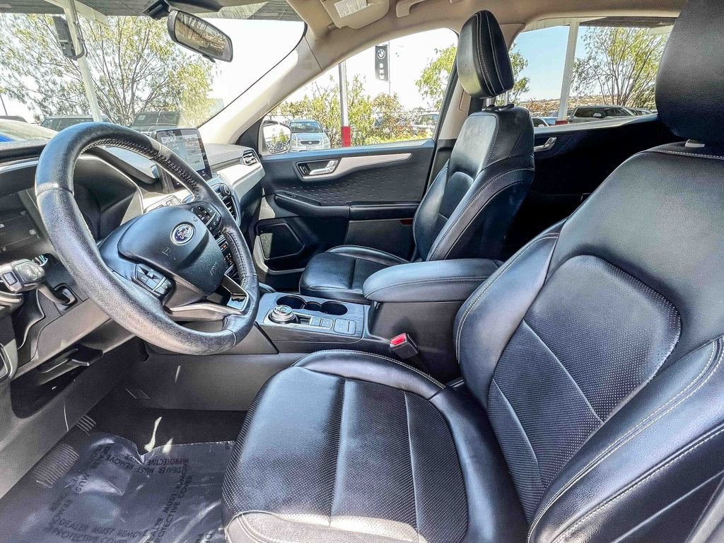 Used 2020 White Ford SEL image 16