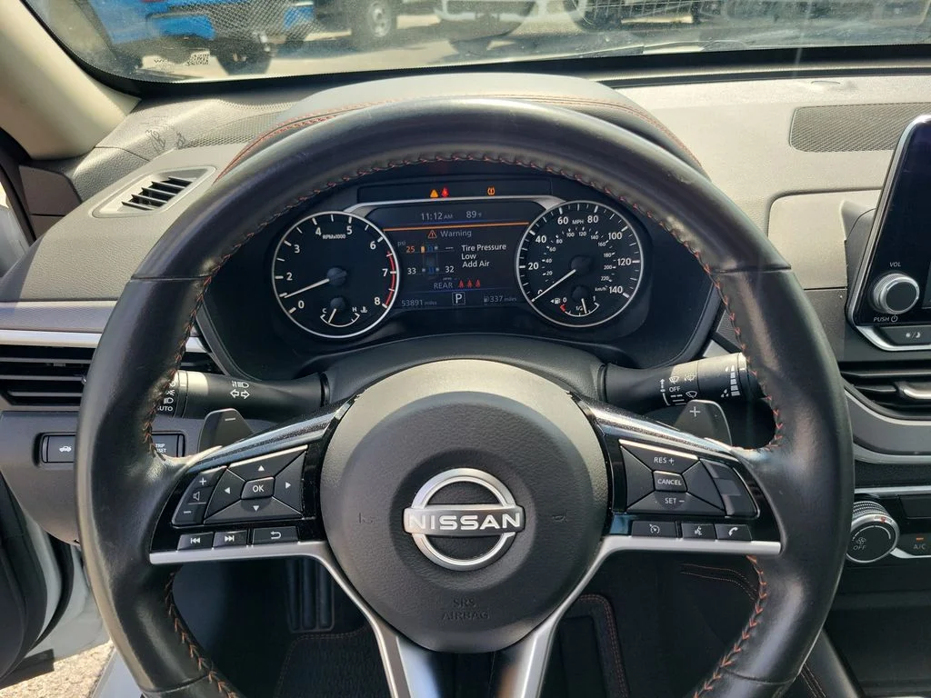 Used 2024 White Nissan 2.5 SR image 25