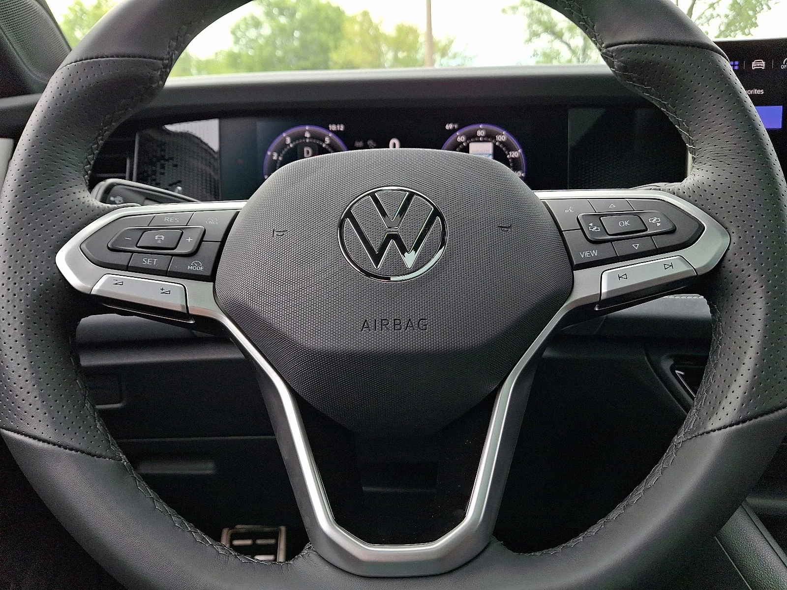 New 2026 Opal White Pearl Volkswagen SE R-Line Black image 16