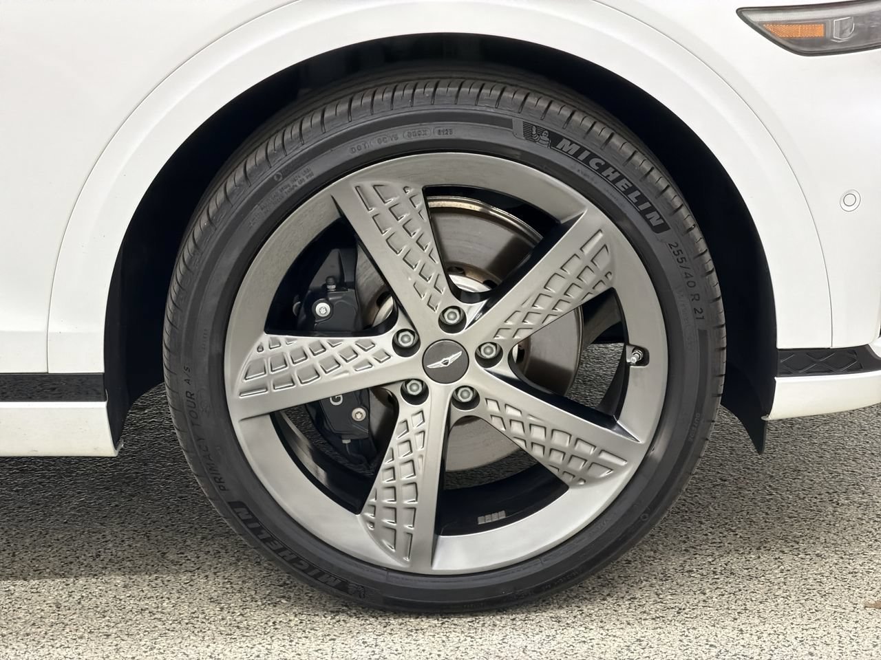2023 GENESIS GV70 Standard - Photo 10