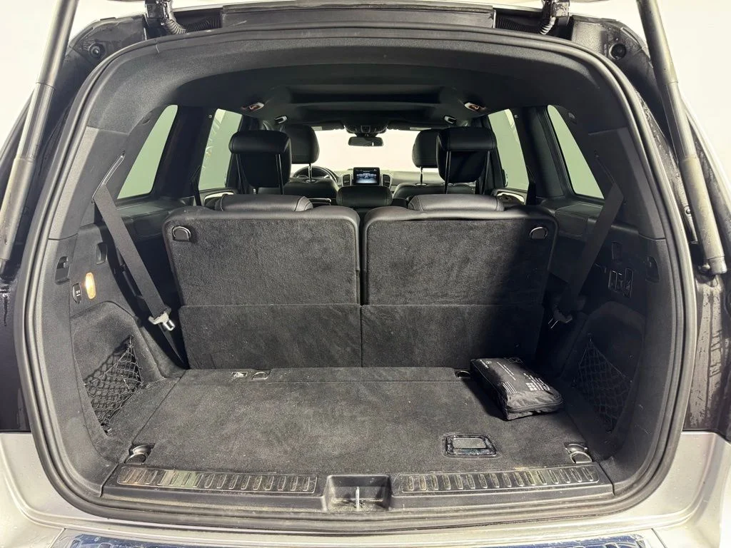Used 2019 Silver Mercedes-Benz GLS 450 image 28
