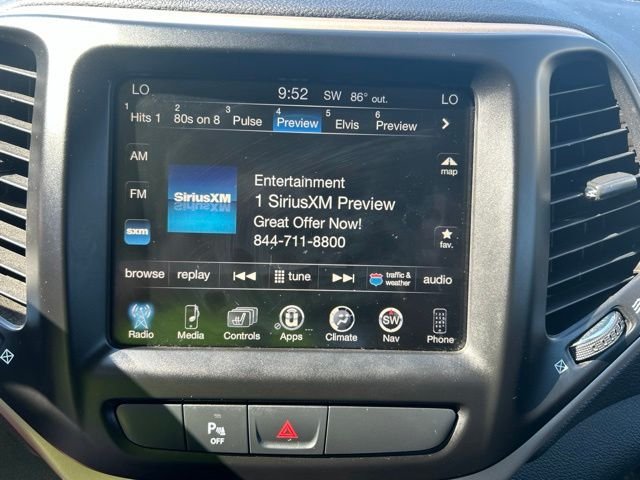 Used 2018 Gray Jeep Limited image 17