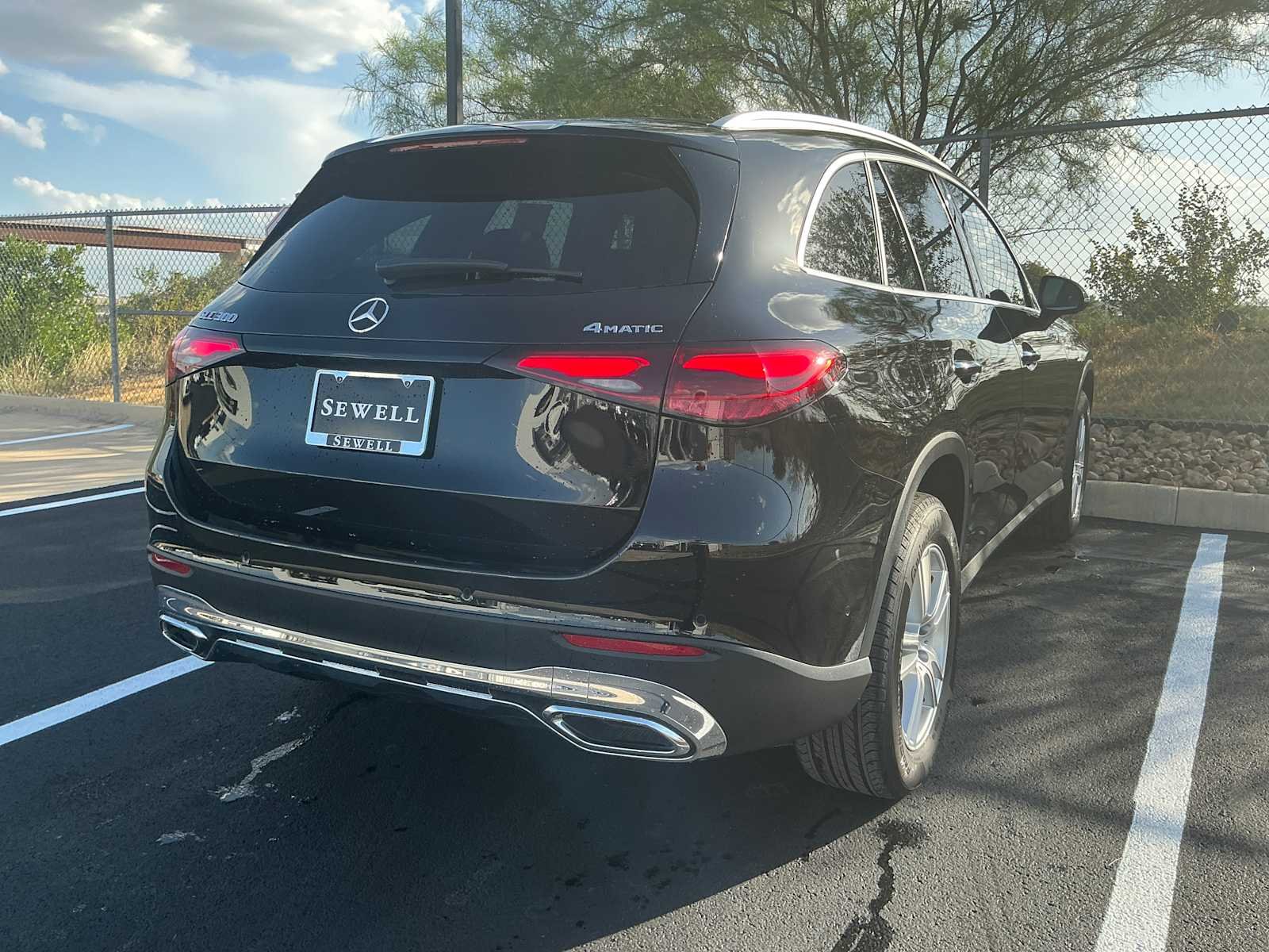 Certified Used 2025 Black Mercedes-Benz GLC 300 image 7