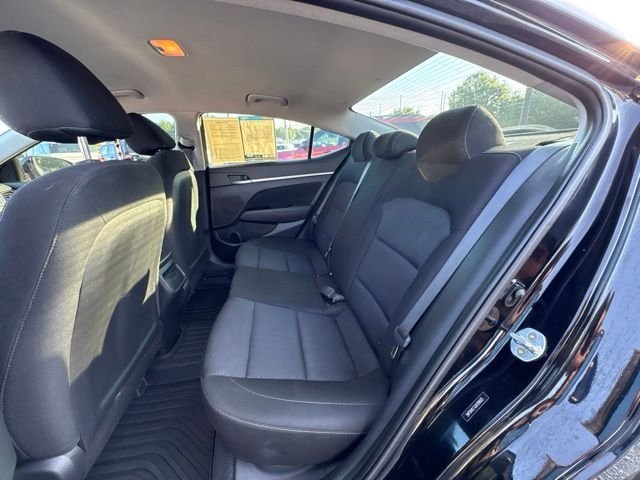 Used 2018 Phantom Black Hyundai SEL image 23