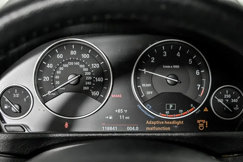 Used 2015 Alpine White BMW 428i image 21