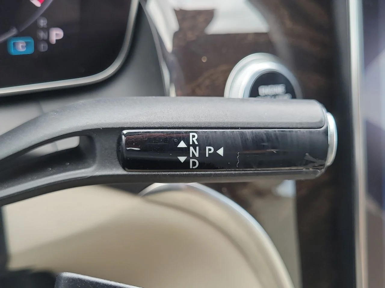 Certified Used 2023 White Mercedes-Benz GLC 300 image 31