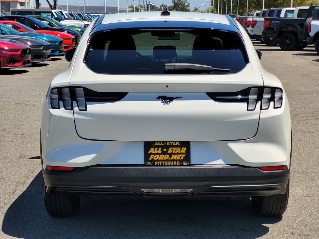 Certified Used 2023 White Metallic Ford Select image 5