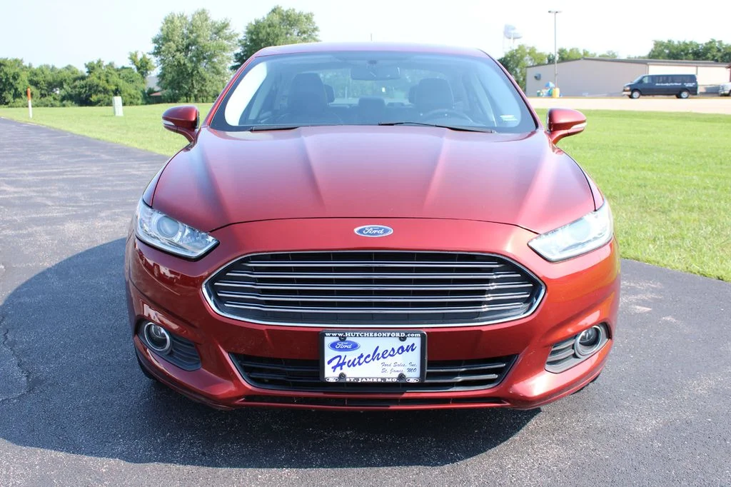 Used 2014 Ford Fusion SE with VIN 3FA6P0HD5ER214010 for sale in Saint James, MO