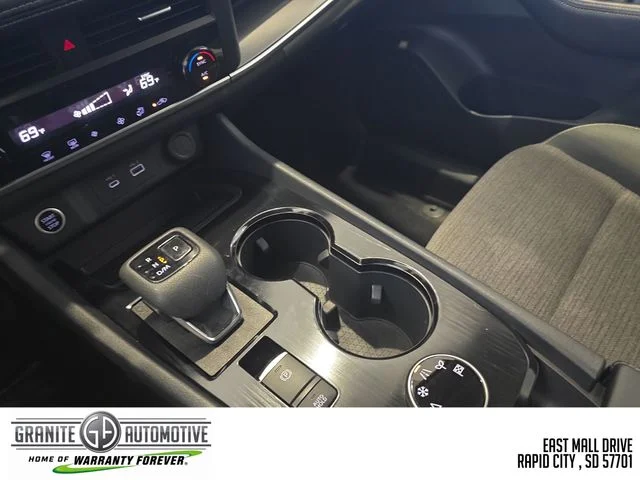 2023 Nissan Rogue SV - Photo 23