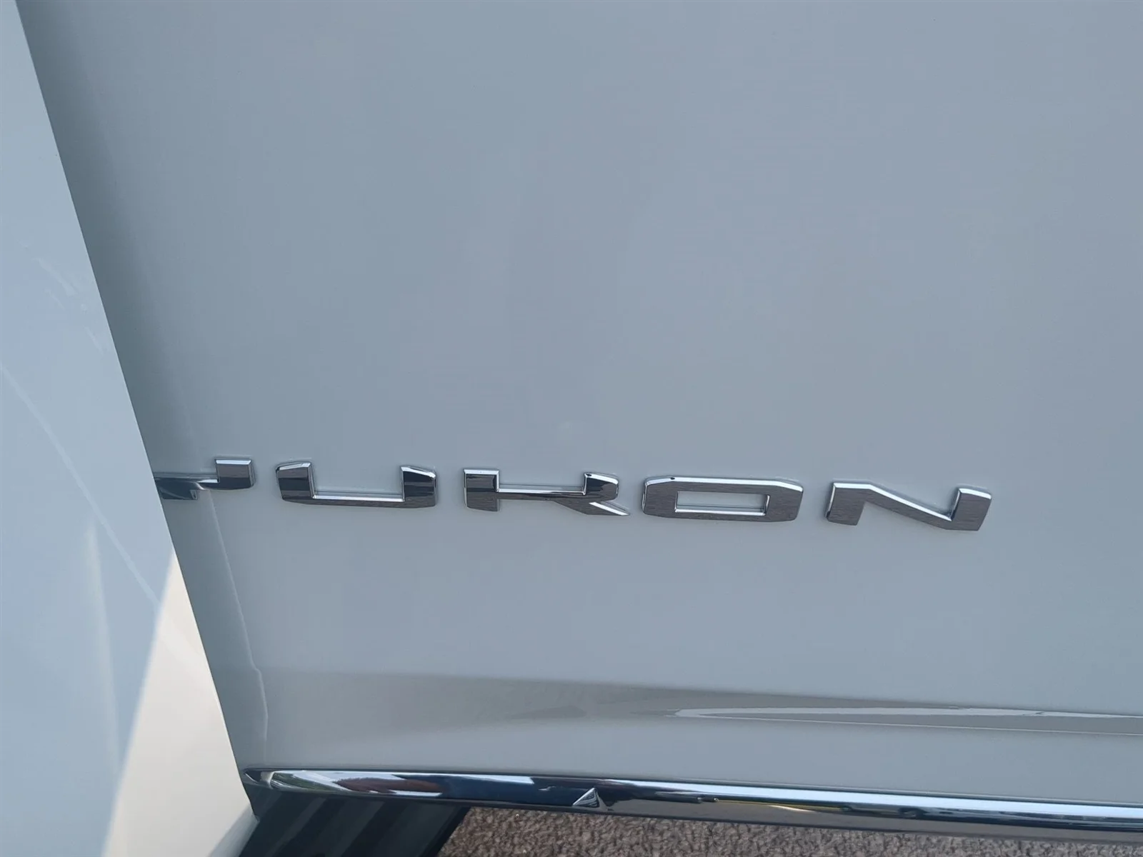 New 2026 Summit White GMC Elevation image 57