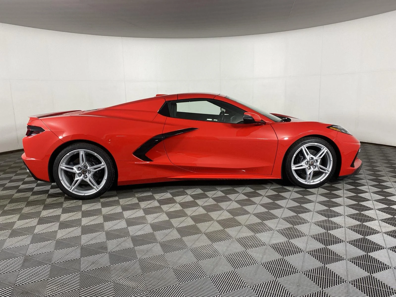 Used 2024 Torch Red Chevrolet 2LT image 8