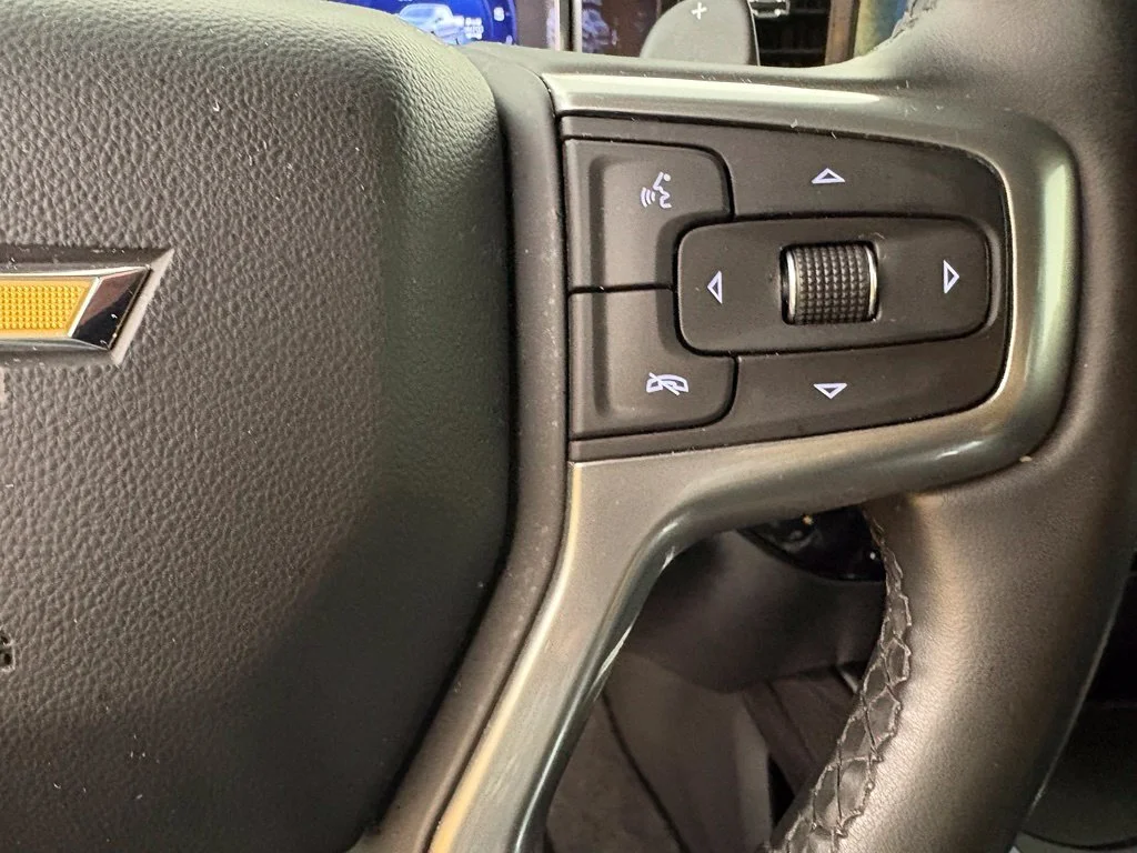 Used 2025 Gray Chevrolet LTZ image 30