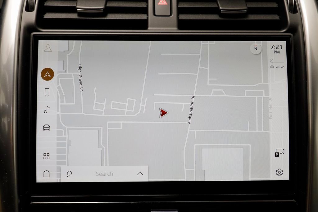 New 2025 Fuji White LAND ROVER S image 11