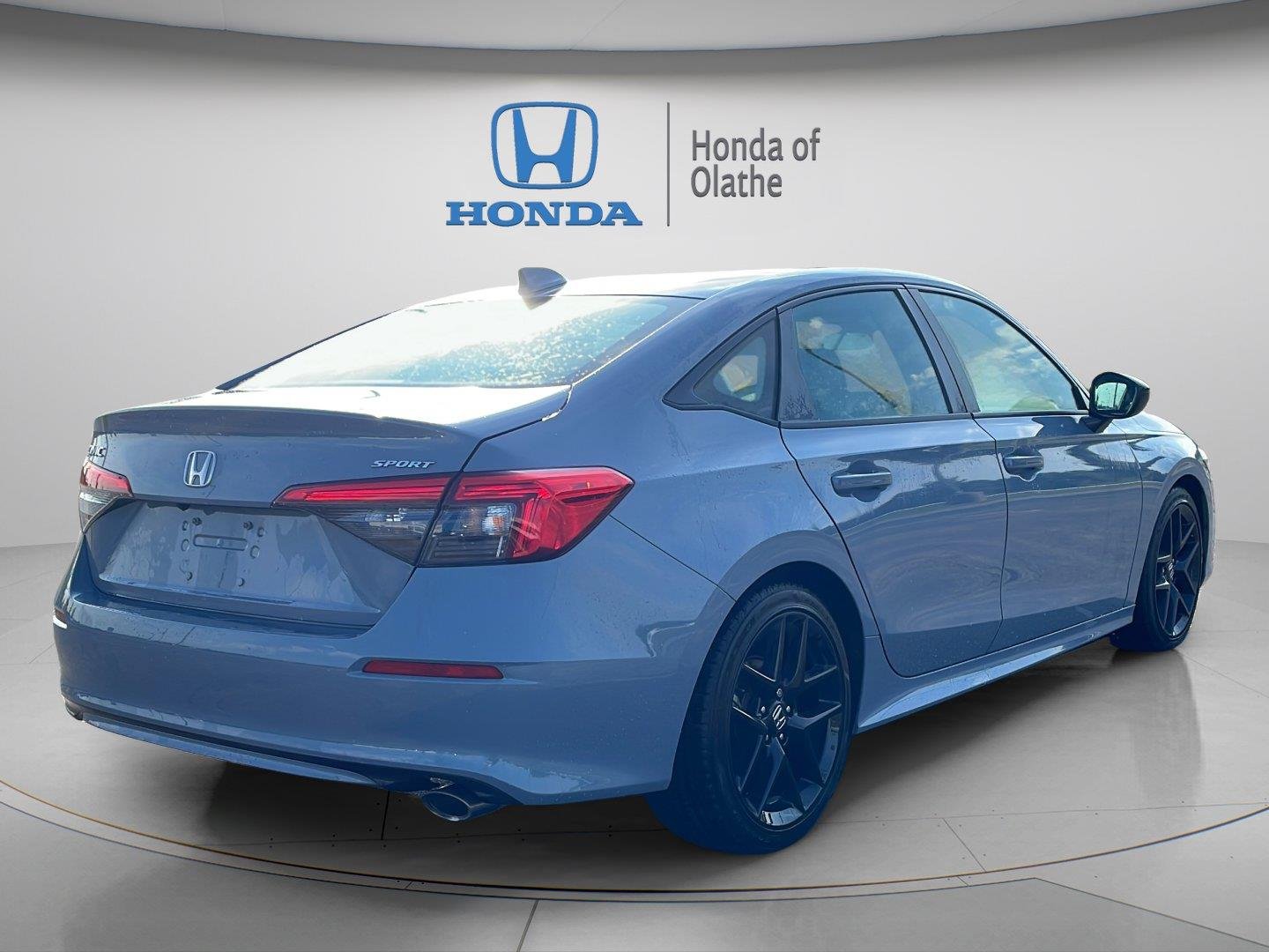 Certified Used 2024 Sonic Gray Pearl Honda 2.0L 4D SPORT image 3