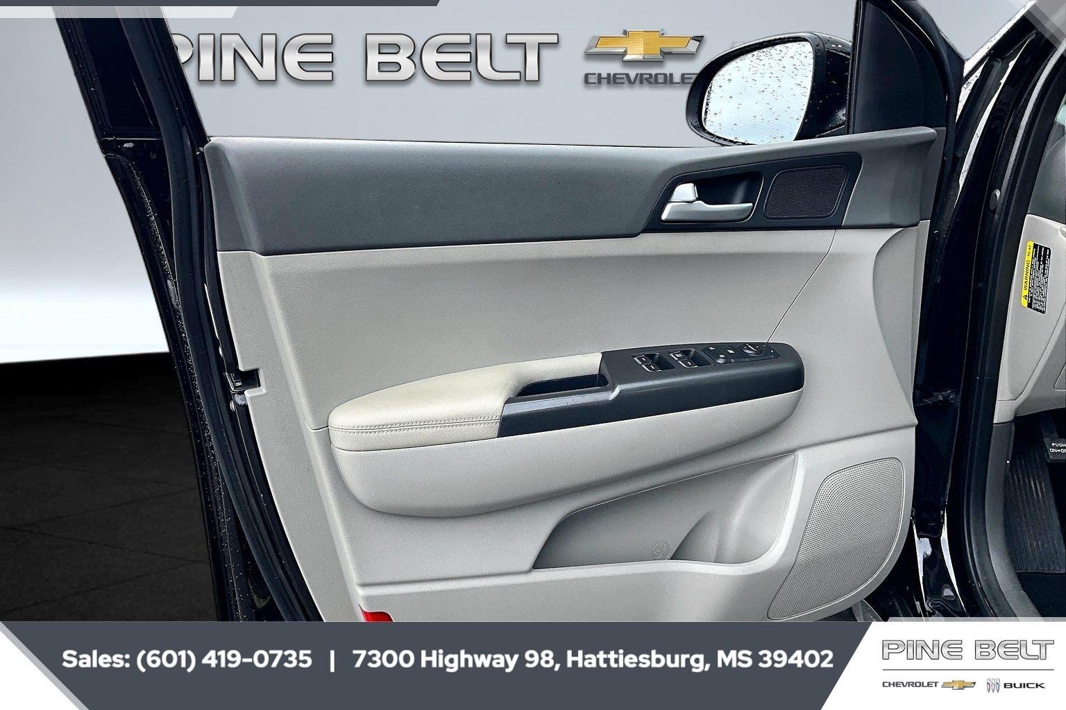 Used 2019 Black Cherry kia LX image 17