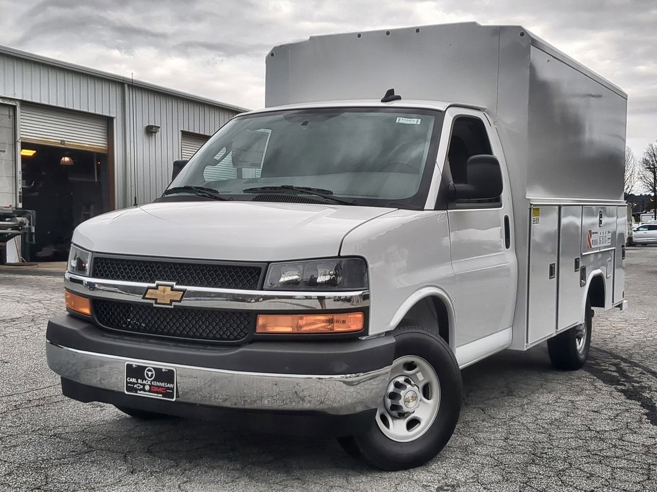 2025 Chevrolet Express 3500 139" WB's photo