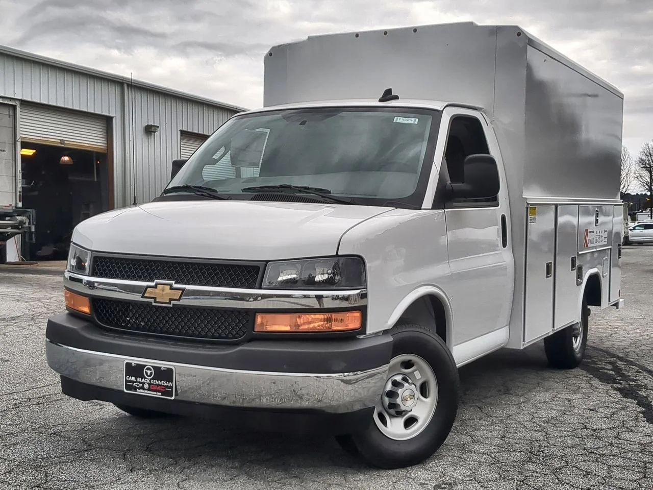 2025 Chevrolet Express 3500 139" WB's photo