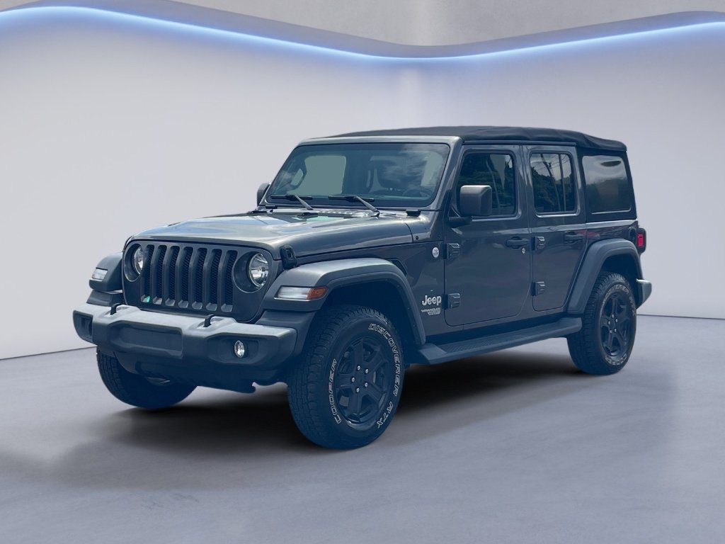 Used 2018 Granite Crystal Metallic Clearcoat Jeep Sport S image 22
