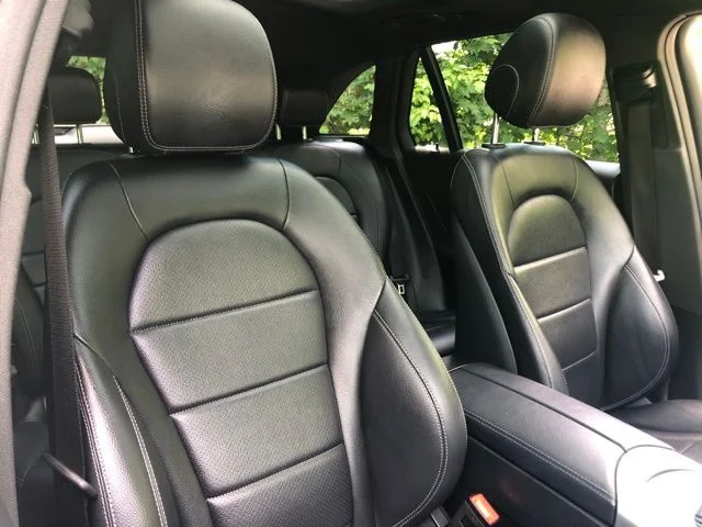 Used 2022 Polar White Mercedes-Benz GLC 300 image 15