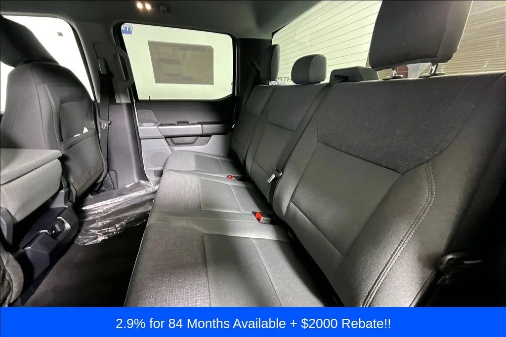 New 2026 Oxford White Ford XLT image 10