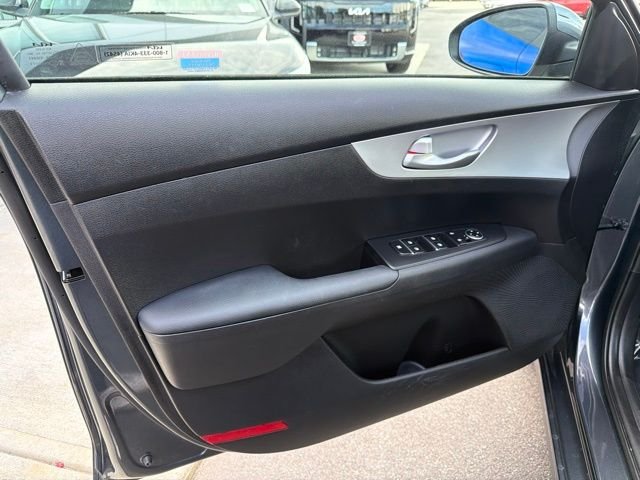 Used 2024 Gray Kia LXS image 10