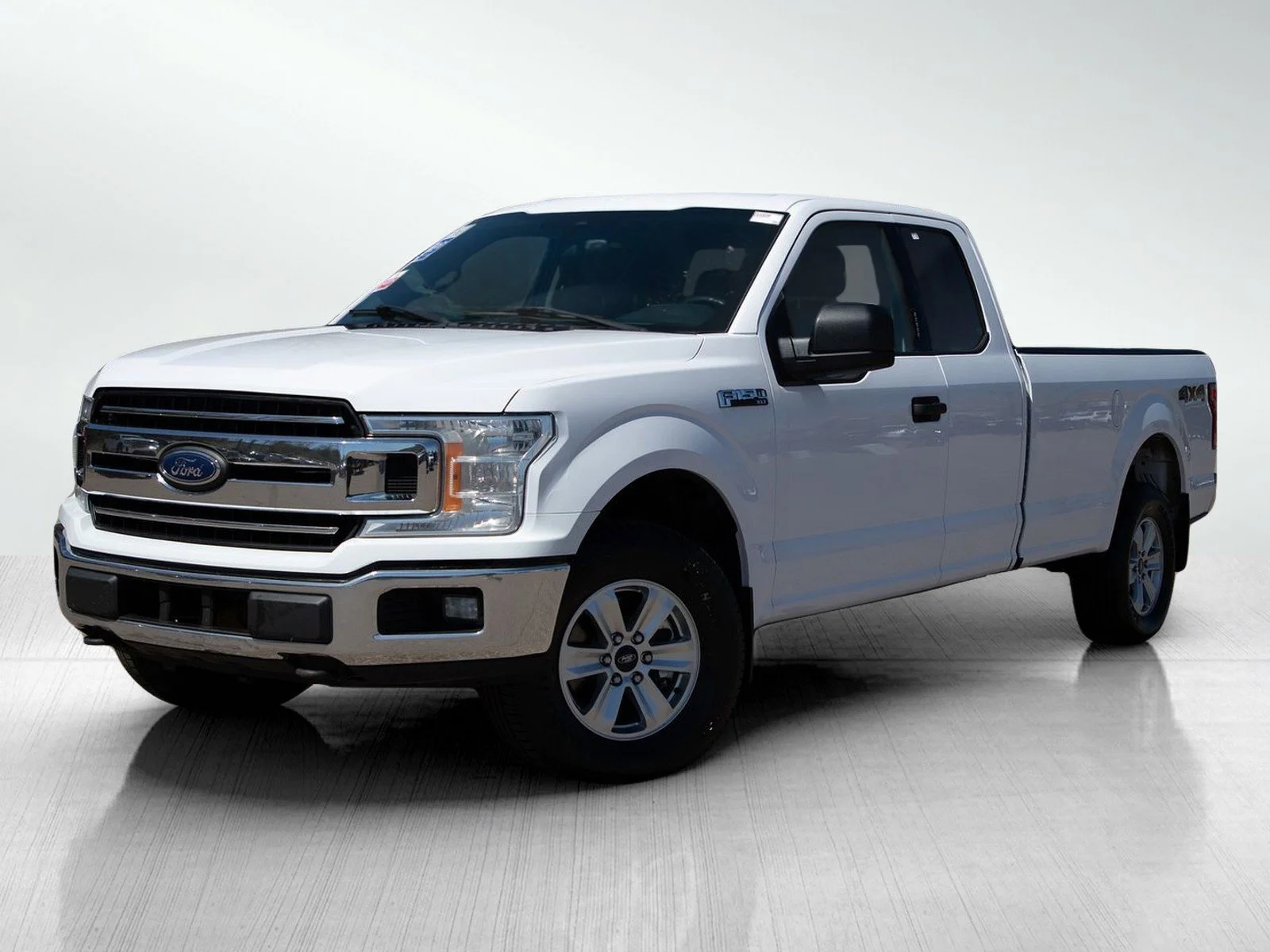 2019 Ford F-150 XLT 4x4 SuperCab 6-1/2 Box's photo