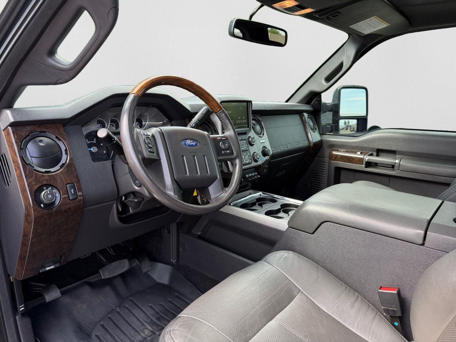 2016 Ford F-350 Super Duty Platinum - Photo 12
