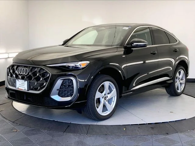 2025 Audi Q5 Sportback 45 Premium Plus's photo